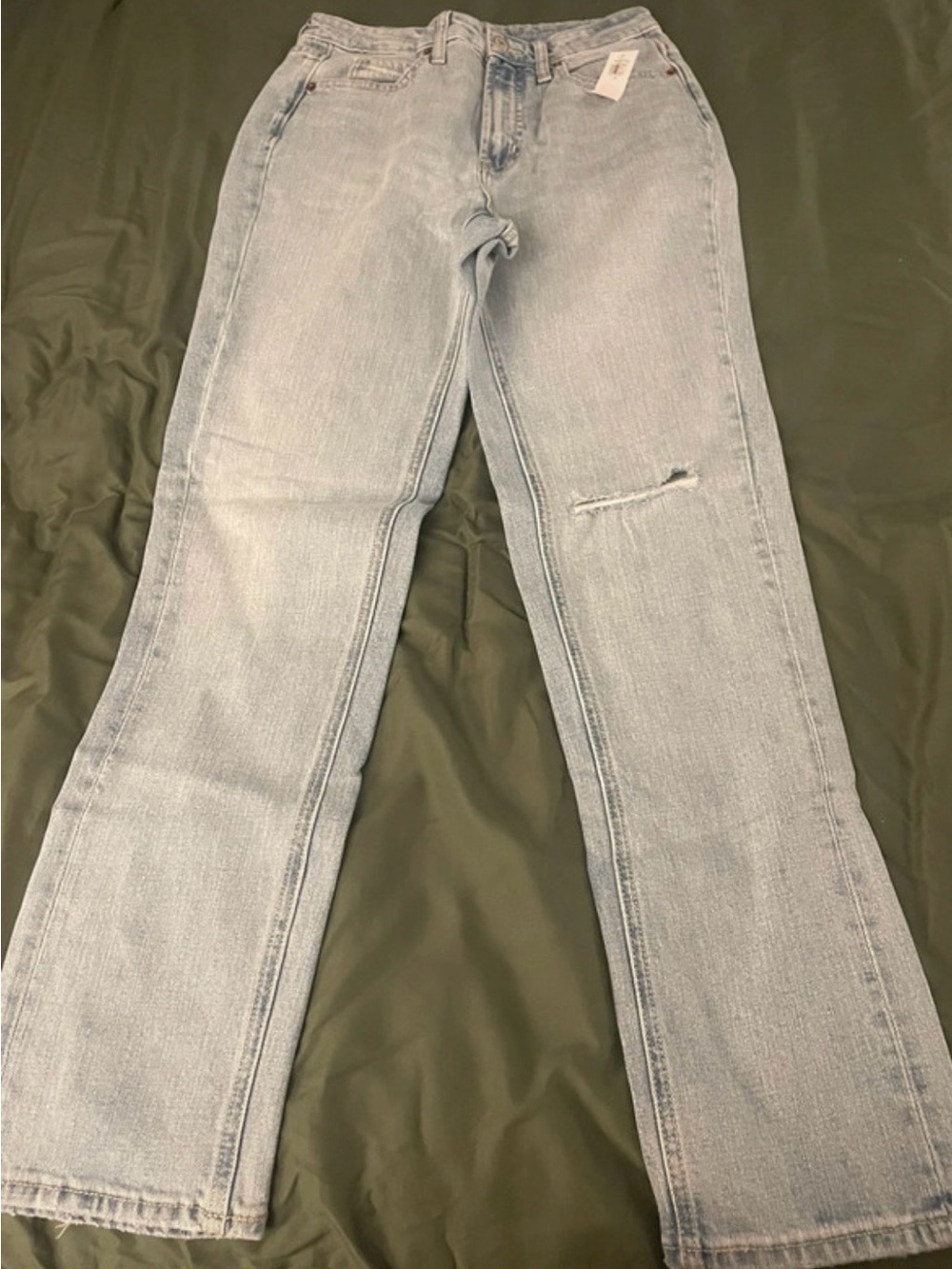Old Navy Light Blue Straight-Leg Jeans with Subtle Knee Rip